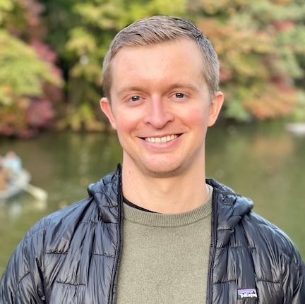 Max Voelker - Leader of ML/AI initiatives for Fraud Prevention at Amazon Web Services with 10+ years of experience in Data Science and risk management.